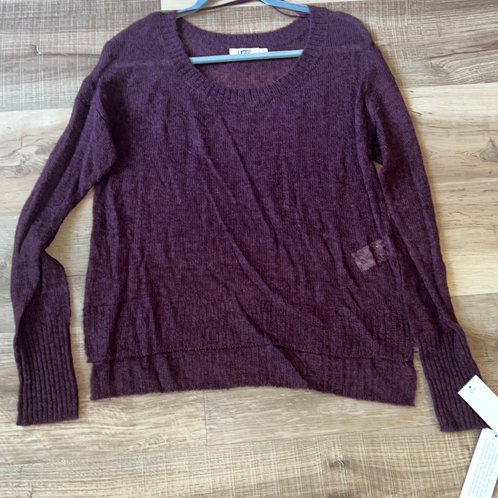 Ugg top